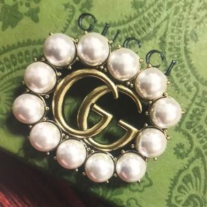 Gucci Gold brooches